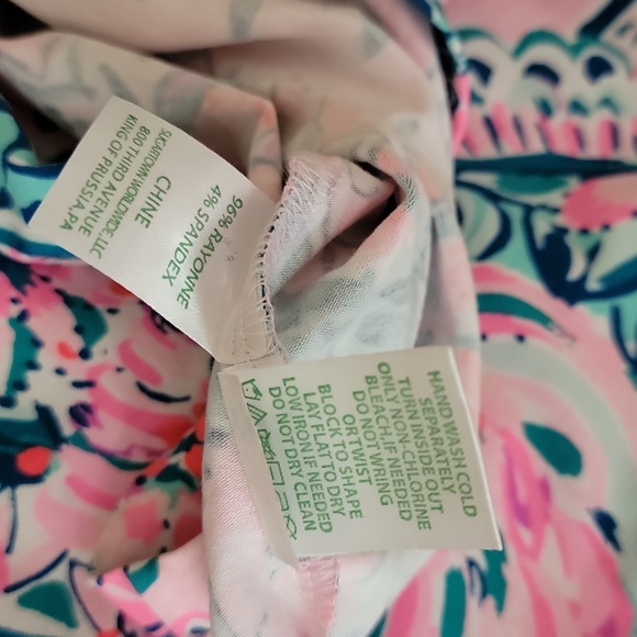 Lilly Pulitzer Size Medium Pink Passion Paisley Dress - Picture 6 of 6